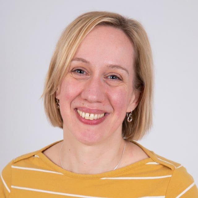 Profile picture of Head of Academy Fiona Dixon, Moderator for the Professional Writing Academy